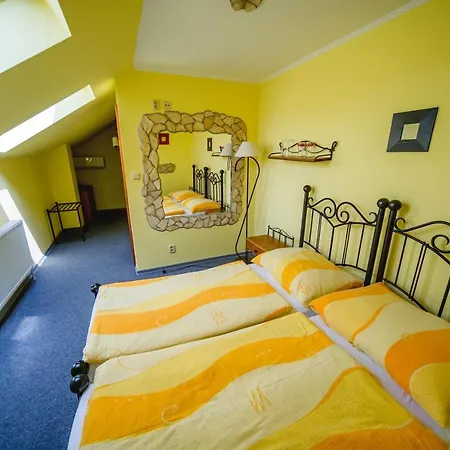 Villa El Camino Sturovo